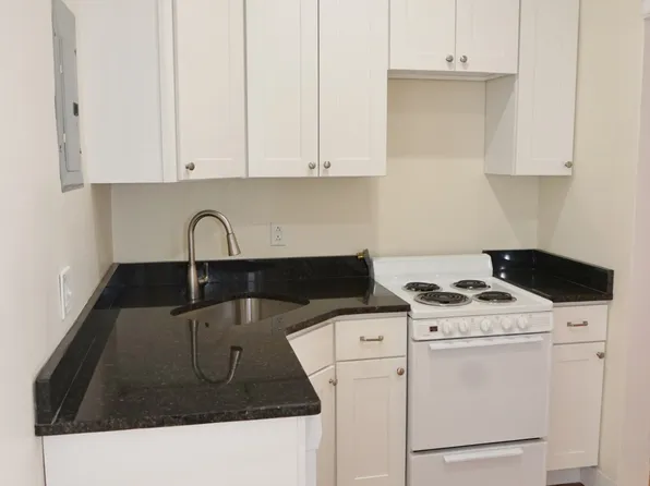1210 Commonwealth Ave #9, Allston, MA 02134
