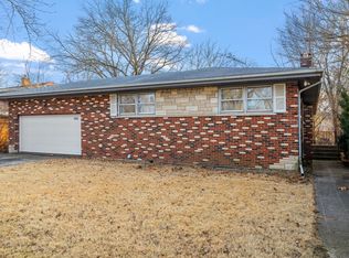 1333 Poplar Ct, Homewood, IL 60430