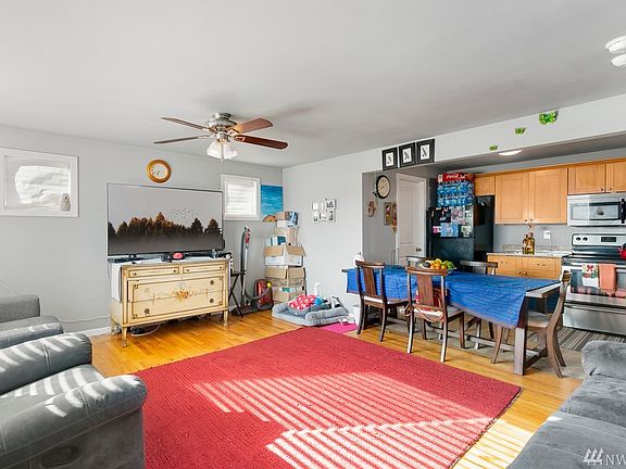 5th image of 13543 35th Ave S