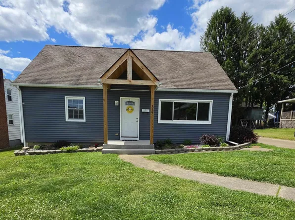 337 Stout St, Bridgeport, WV 26330