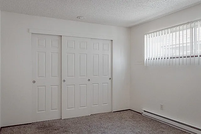 Villa 34 Apartments - Portland Oregon