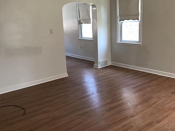 2nd image of 7126 Large St