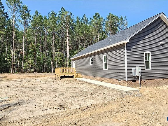 4th image of 2982 Ashdale Rd