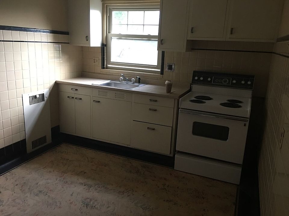 1st image of 130 Brady Cir E #10461449