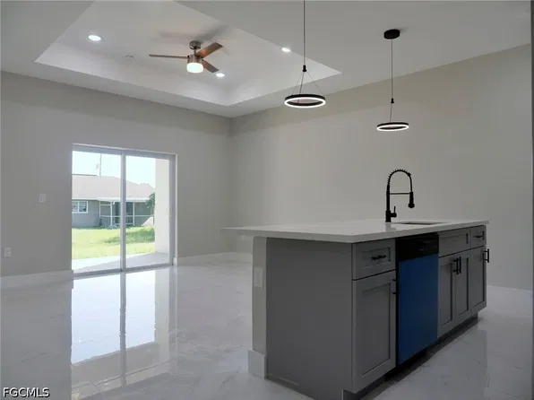 4502 22nd St SW, Lehigh Acres, FL 33973