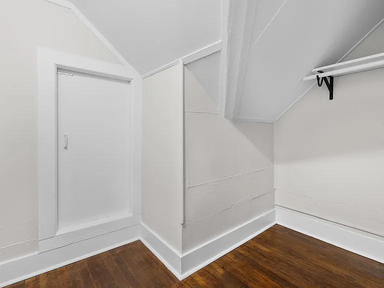35 Newton St #3 — Photo 7