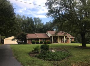 389 Pineview Rd, Danville, VA 24541