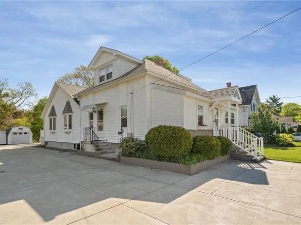 331 Church Ave, Warwick, RI 02889