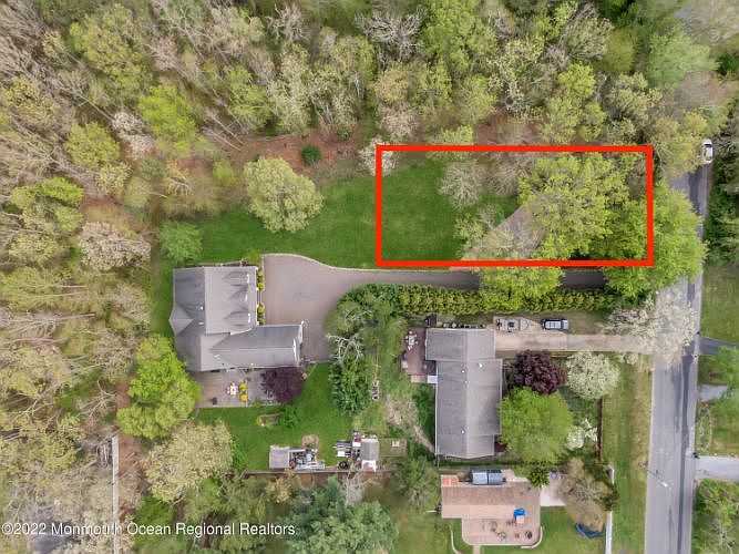 1st image of 59 Memorial Dr