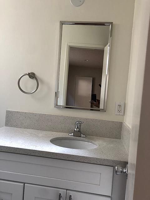1st image of 329 Milford St APT 3