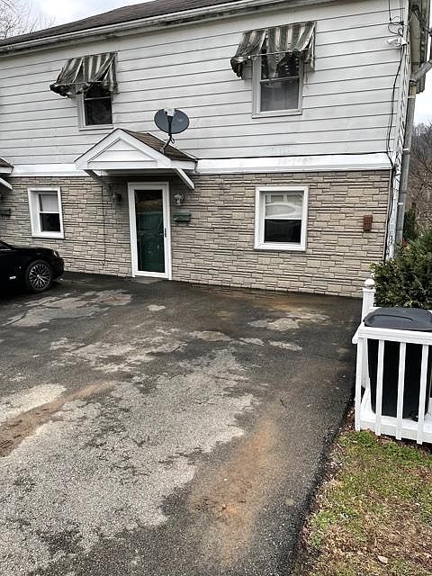 1st image of 625 Geary St #B
