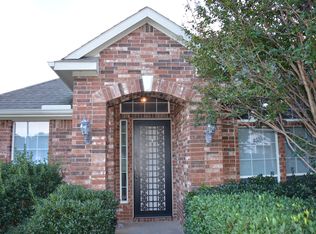408 Brookside Dr, Lake Dallas, TX 75065