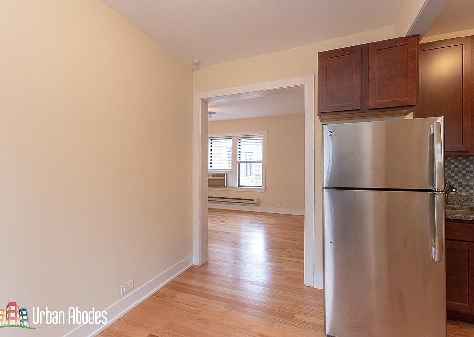 1st image of 3722 N Pine Grove Ave #Ua3w