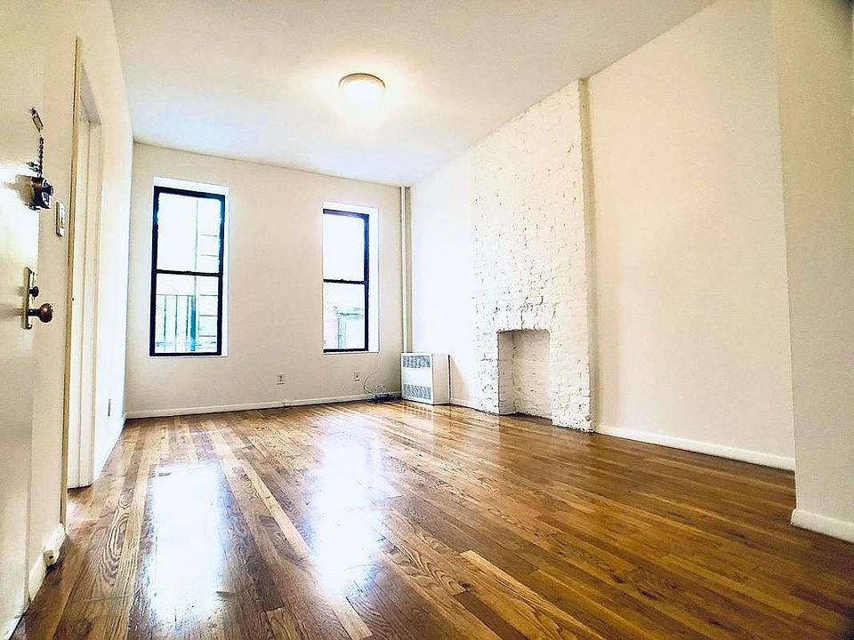 1st image of 100 7th Ave #1FAA