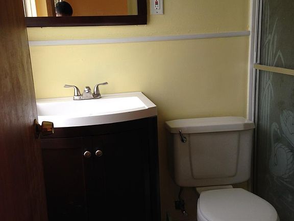 2nd image of 1510 Thoroughbred Ln