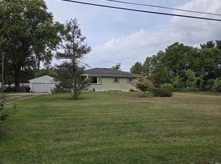 55171 Holmes Rd, South Bend, IN 46628