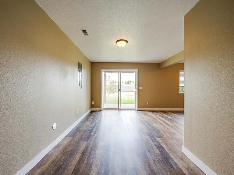 1262 SW Selway Ln — Photo 19
