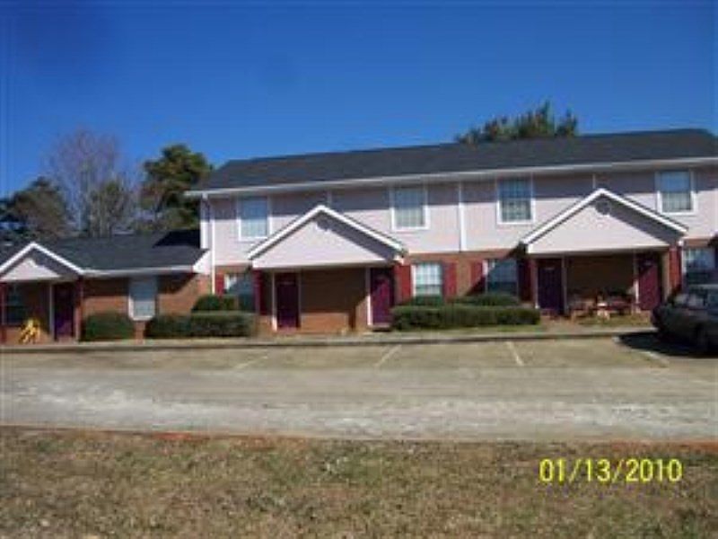 2nd image of 6726 Miller Dr