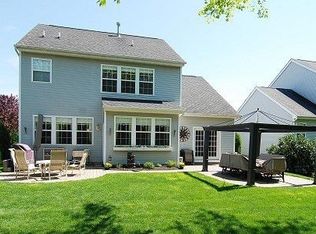 19 Musky Ridge Dr, Hackettstown, NJ 07840