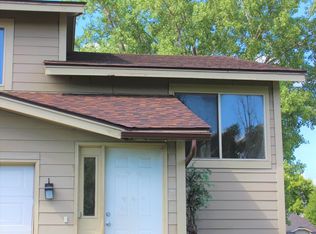 5810 84 1/2 Ave N, Brooklyn Park, MN 55443