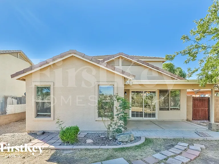 2383 W Morning Sun Cir — Photo 18