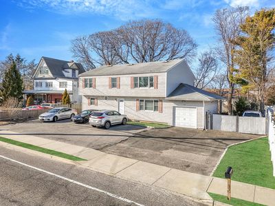 163 Union Avenue, Holbrook, NY, 11741