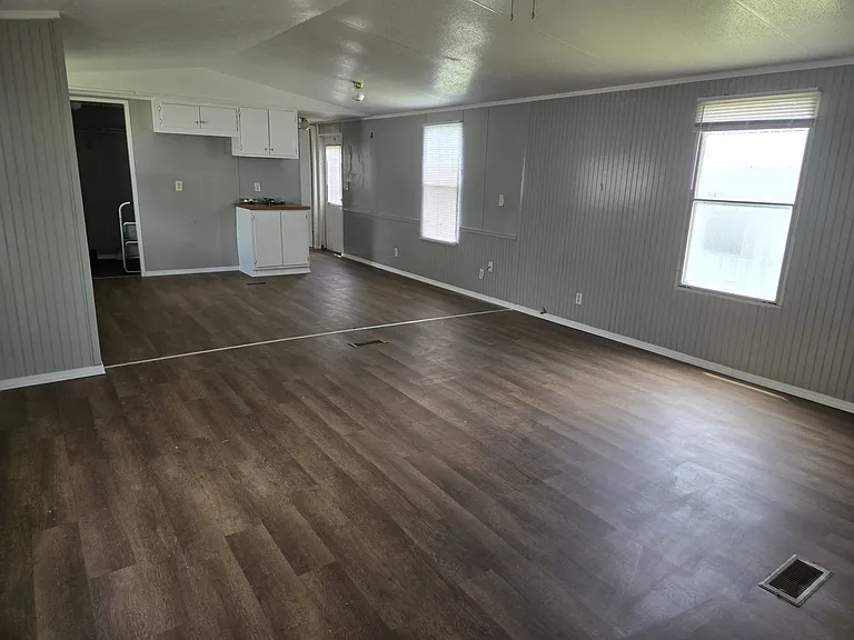 Oak Creek Estates MHC — Photo 94