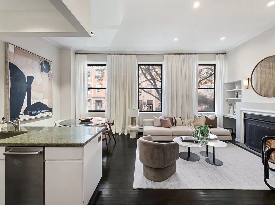 1st image of 322 W 22nd St APT 5