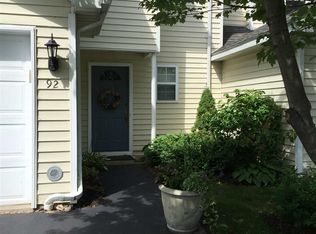 92 Marsdale Ct, Selkirk, NY 12158