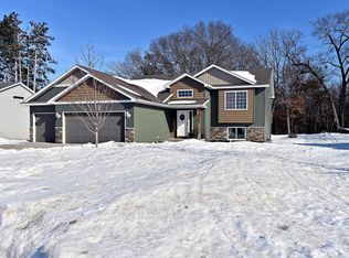 25369 11th St W, Zimmerman, MN 55398