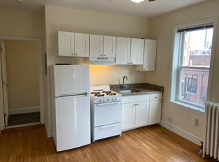 26 Myrtle St APT 14, Boston, MA 02114