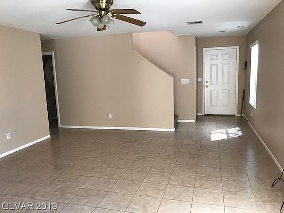 5th image of 10099 Edwardian St