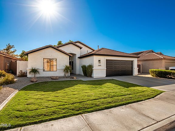 2nd image of 2820 S Camellia Drive