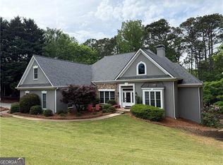 6608 Sweetwater Point, Flowery Branch, GA 30542