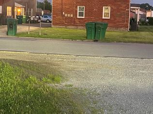 910 Sinclair St, Fairdale, KY