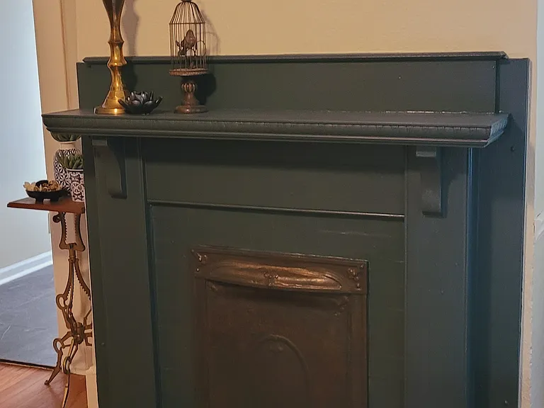 Mantle in second bedroom