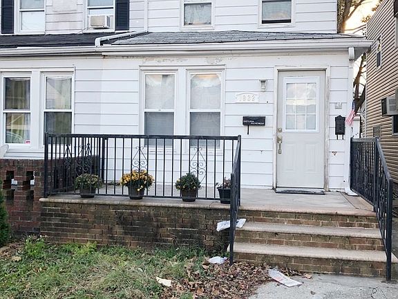 2nd image of 1932 E 34th St #Private-ho