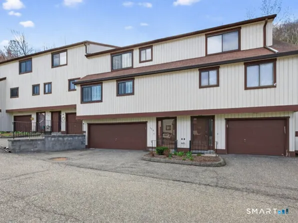 175 Beacon Hill Common #175, Beacon Falls, CT 06403