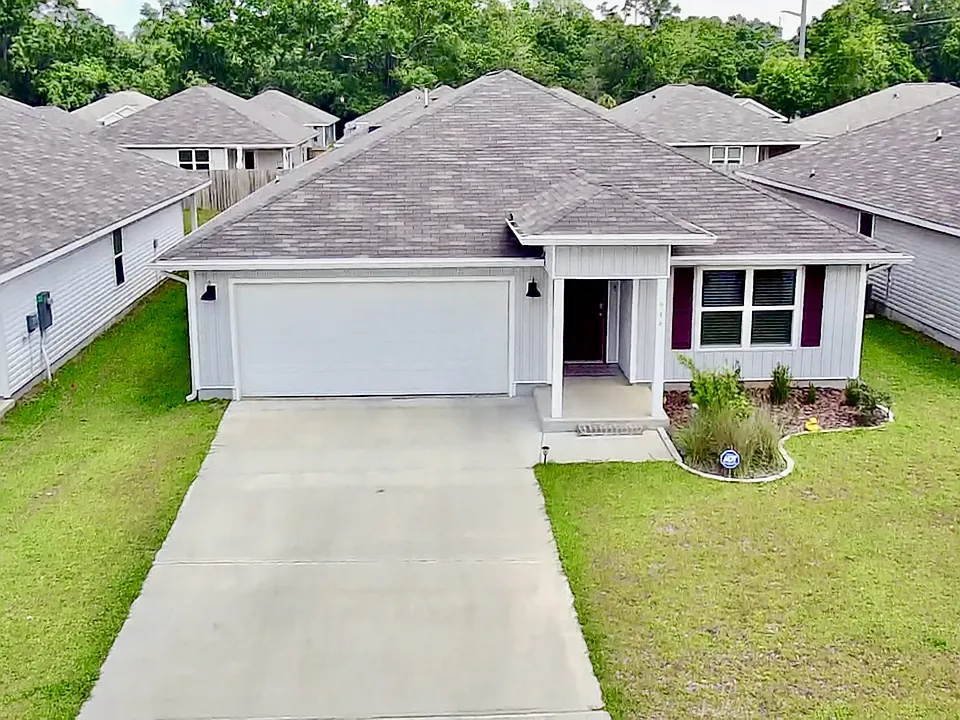 914 Lovebird Ct