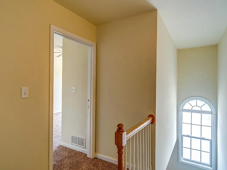 578 Hampton Way #A — Photo 13