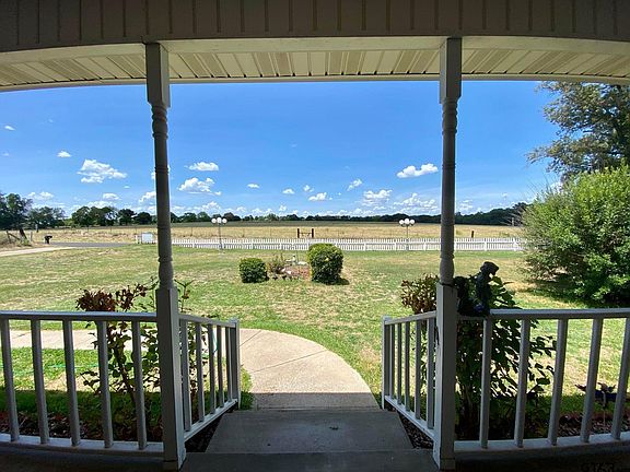 2nd image of 721 County Road 2210