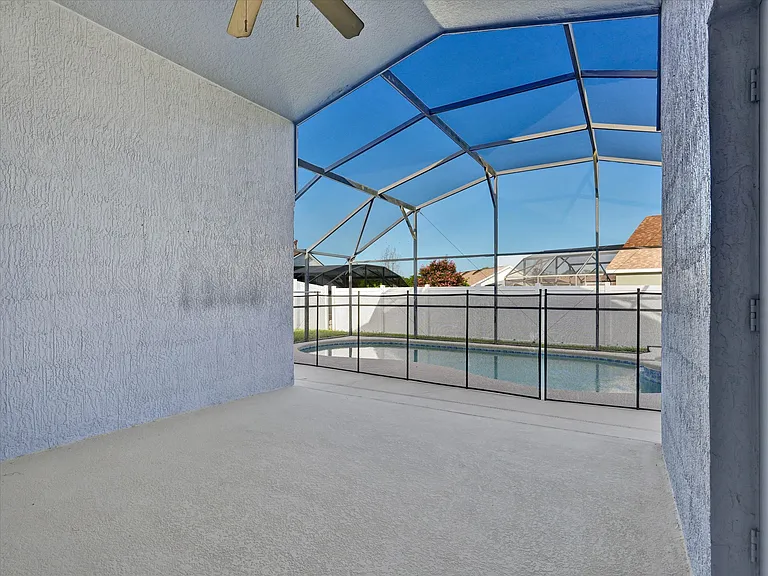 2508 Caliente Trail3856 Keyless Entry — Photo 26