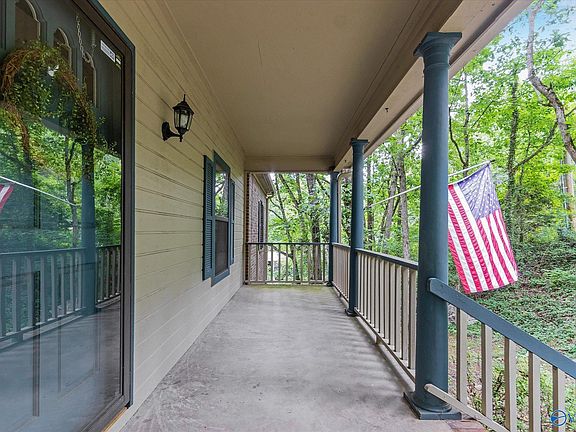 5th image of 11228 Suncrest Dr SE
