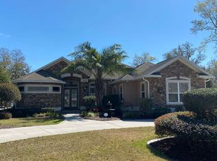 920 NW Scenic Lake Dr, Lake City, FL 32055
