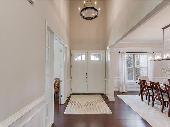 5th image of 4778 Rio Vista Trce