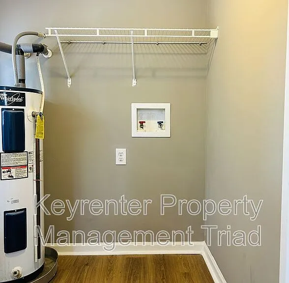 302 Charles St — Photo 13