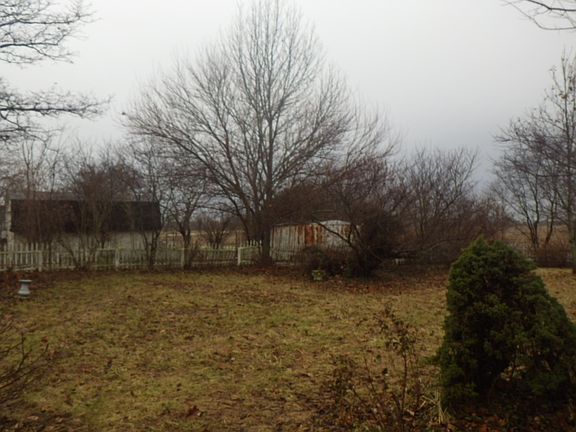 5th image of 5903 E Dublin Pike
