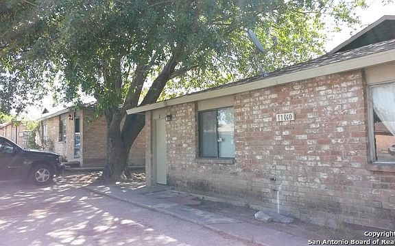 2nd image of 11010 Baywood Dr