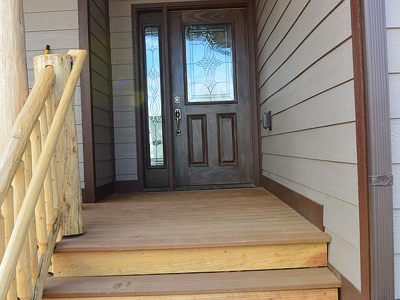 stairs to front door