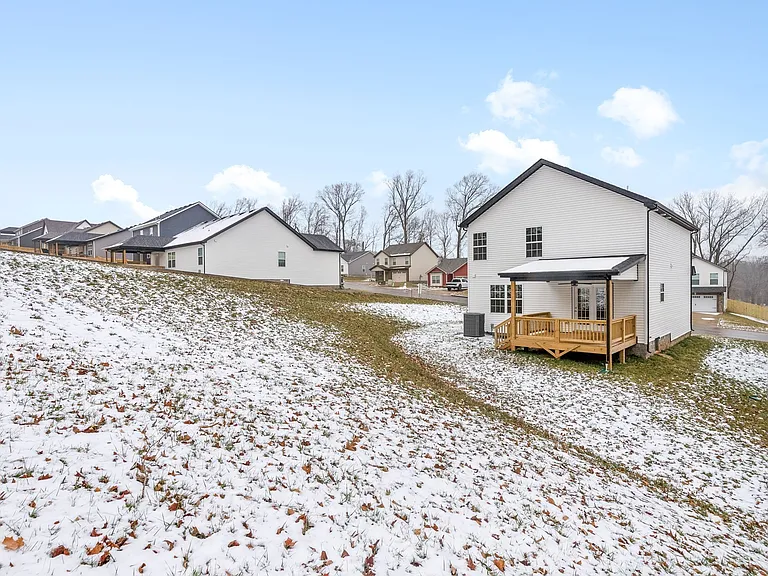 Cardinal Creek Dr — Photo 26